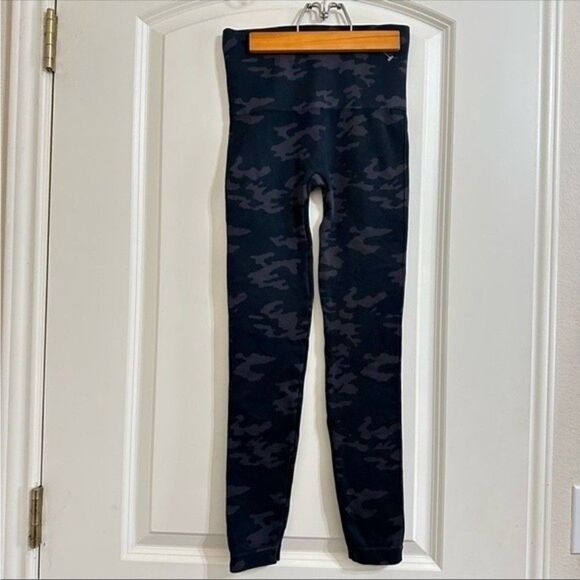 NWOT SPANX camo Look at me now high waist stretch seamless leggings small - Picture 5 of 12